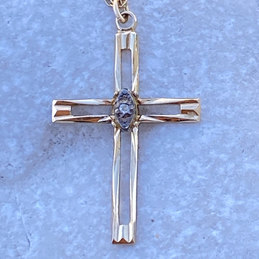 14k Gold Filled Cross necklace w/ genuine Diamond accent